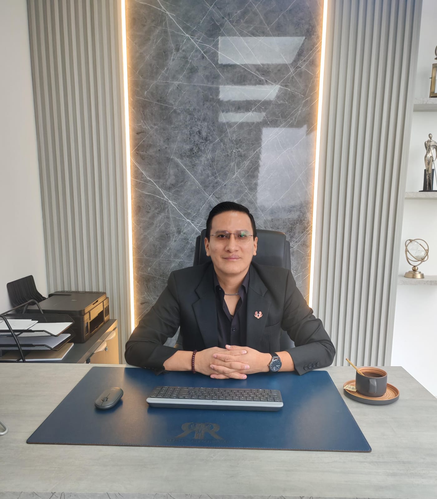 https://drjimmygunsha.com/wp-content/uploads/2025/10/WhatsApp-Image-2025-10-05-at-5.52.19-PM.jpeg